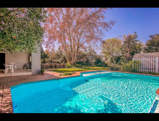 2 BEDROOM APARTMENT FOR SALE IN CRAIGHALL PARK